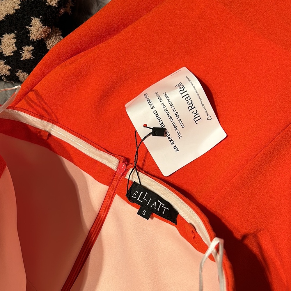 Elliatt Strapless Dress - Picture 6 of 11
